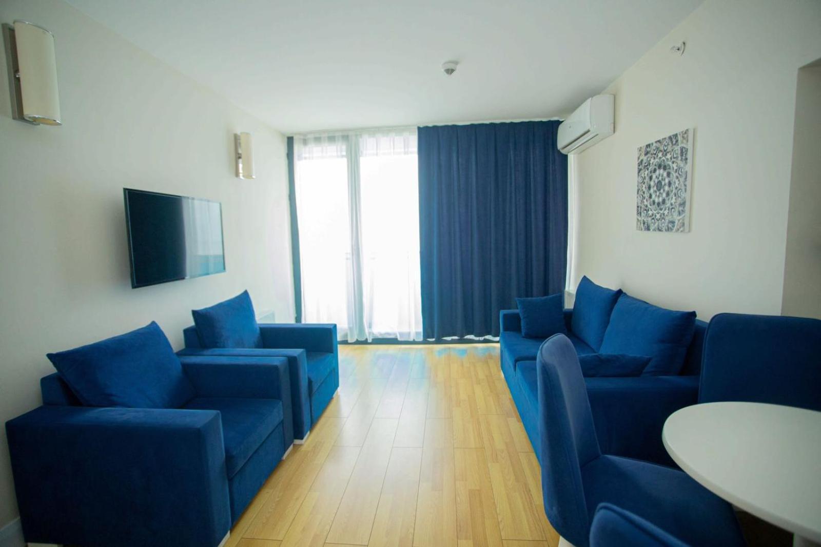 Suites Orbi City Aparthotel Batumi Exterior photo